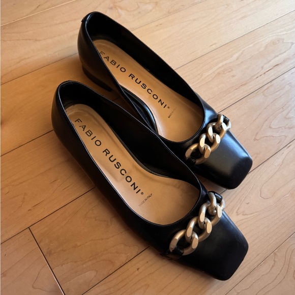 Fabio Rusconi Black Pumps with Gold Chain Detail Made in Italy Size 36